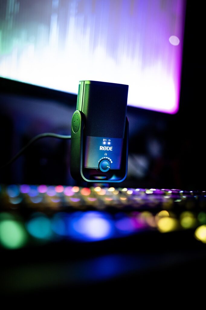 microphone, rode, video, film, recording, audio, equipment, technology, digital, recorder, illuminated